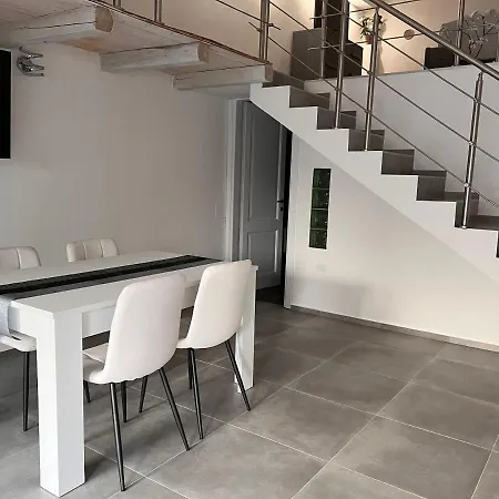 Urban Charme Loft شقة دورغالي